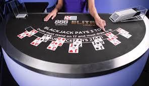 SA Gaming live-dealer table on hero77 showing multi-camera view and betting interface